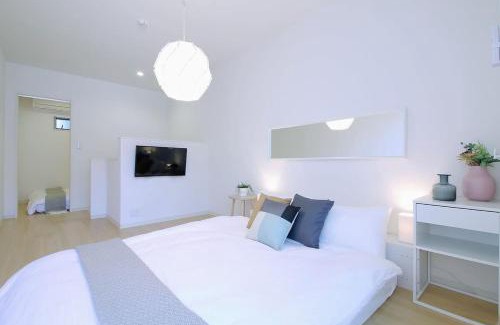 Hiroshima City Centre Apartment | Family-Friendly bHOTEL Ball Park: 2 Mins to Baseball Action