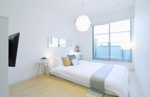Hiroshima City Centre Apartment | Family-Friendly bHOTEL Ball Park: 2 Mins to Baseball Action