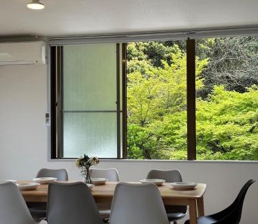 Hatsukaichi Apartment | Family-Friendly bHOTEL Kaniwasou: 2BR Near Itsukushima