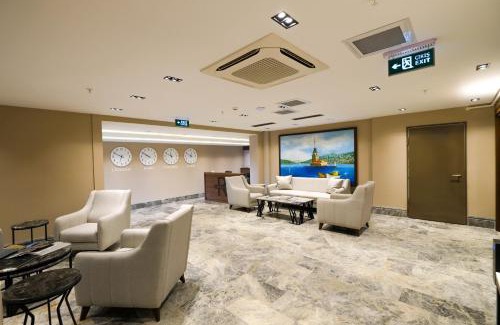 Kucukcekmece Hotel | Elegant B'İSTANBUL HOTEL: 4-Star Dining & Top Reviews