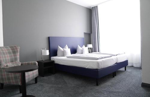 Vlotho Hotel | Discover B&K Hotels: Pet-Friendly Stay with Pool & Spa