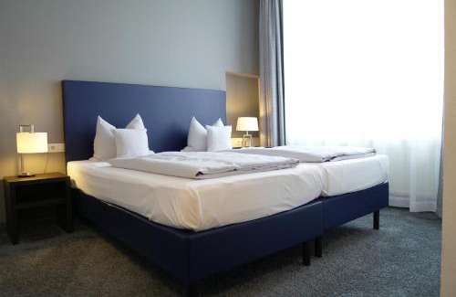 Vlotho Hotel | Discover B&K Hotels: Pet-Friendly Stay with Pool & Spa