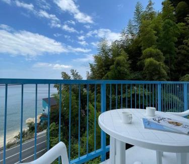 Suooshima House | Beachside bLOCAL AO House: 1 BR with Ocean View Awaits