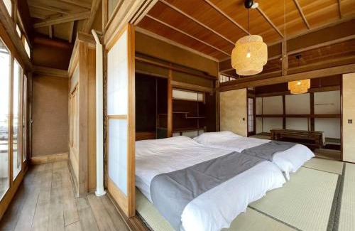 Kure House | Scenic bLOCAL Hayase House - Ocean View Villa with BBQ