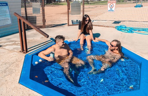 Sutherland Springs House | Relax at B Son's Rio Cibolo - Glamping Cabin Retreat