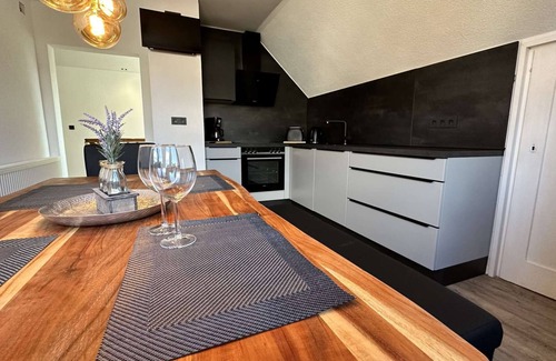 Altmorschen Apartment | Top-Rated B&W Apartments: Ideal for Families & Pets