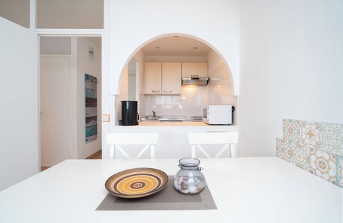 Sierksdorf Apartment | Ideal Getaway: Poolside Retreat Near Hansapark & Beach