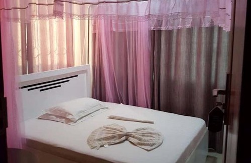 Ukonga Bed & Breakfast | Welcoming B10 Airport Lodge: Pet-Friendly & Family Amenities