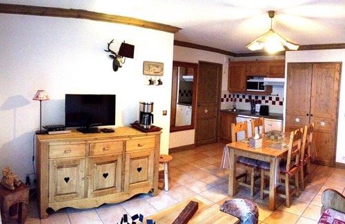 Prapoutel Apartment | Cozy Getaway: 33 m² Retreat for Up to 4 Guests