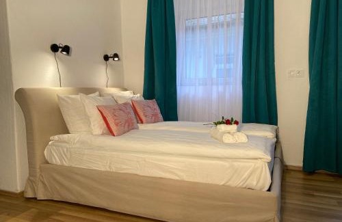 Ujlak Apartment | Family-Friendly B20 Apartment with High Guest Ratings