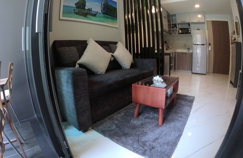 Ao Nang Apartment | Pool Access Retreat Steps from Ao Nang Beach