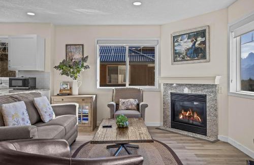 Harvie Heights Apartment | Relax at B212: Hot Tub, AC, Parking near Banff Gate