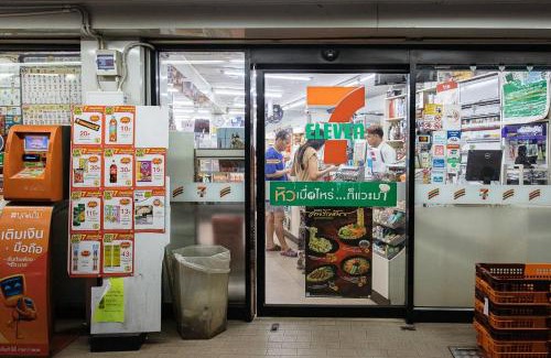 Bang Sue Apartment | Cozy B3 Studio Near MRT with Full Kitchen & Pet Friendly