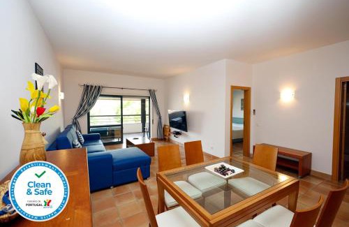Telheiro Apartment | Discover B39 - Marina Hill Apartment with Pool & Top Ratings