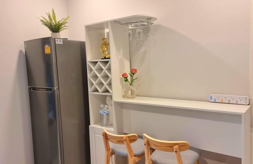 Ao Nang Apartment | Top Floor Pool View 1 Br at Ao Nang Beach - Family Friendly