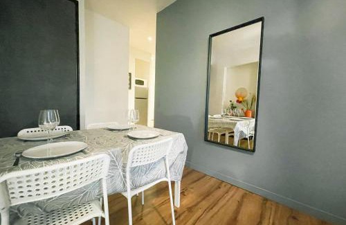Quartier des Eaux-Claires Apartment | Pet-Friendly Haven at Le Rochambeau L'Aigle Vallier