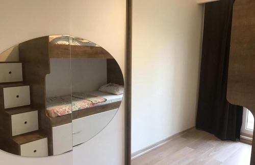 Basaksehir Apartment | Discover Başakşehir: Pet-Friendly Oasis with Pool & Hot Tub