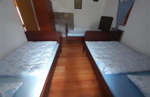 Brinje Apartment | Baške Oštarije - kuća za odmor