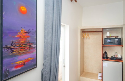 Downtown Siem Reap Hotel | Experience Baahu Villa: Guest Rated 9.6 with Pool & Dining