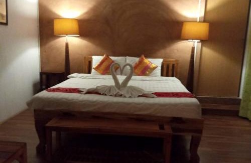 Mueang Kao Bed & Breakfast | Discover Baan B&B Sukhothai: Family-Friendly Getaway