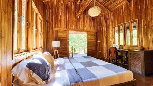 Chaloklum Ski Chalet | Guest Rated: 9.6/10 at Baan Bhuwann Forest Chalet