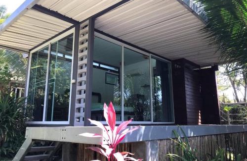 Plai Laem Resort | Eco-Friendly Baan Boom Boxes Resort with Ocean View & Pool