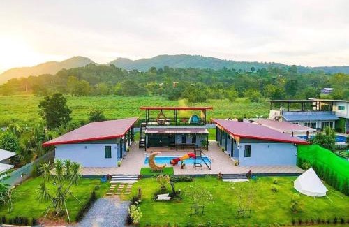 Khanong Phra Villa | Experience Baan Enjoy by Happy Home Pool Villa Khaoyai