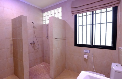 Haad Pleayleam Hotel | Beachfront Bliss at Baan Jai Dee Hotel - Rated 9.6/10