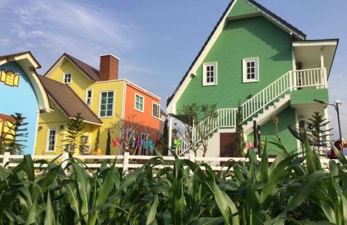 Pua Hotel | Discover Baan Kang Hun Pua Cottage: Family-Friendly Escape