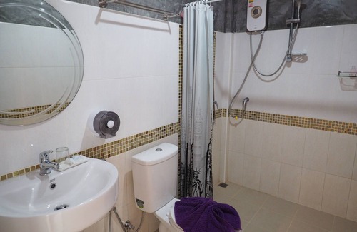 Kamlon House | Discover Baan Keree Thara Khiri Wong: Rated 9/10, Family-Friendly Stay