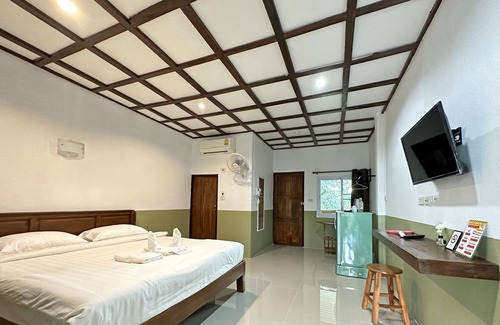 Mae Sariang Hotel | Family-Friendly Baan Khue Wieng Resort with Breakfast Included