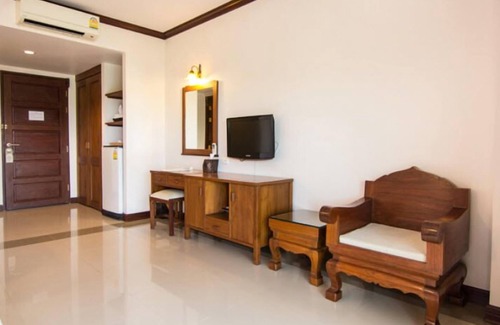Tha Sala Hotel | Guest Rated 9/10 at Baan Khun Chiang Mai with Kitchen
