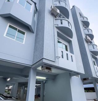 Bang Rak Apartment | Cozy Room 4 in Bangkok Center with WIFI & Netflix Access