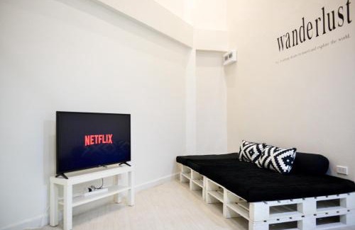 Bang Rak Apartment | Cozy Room 4 in Bangkok Center with WIFI & Netflix Access