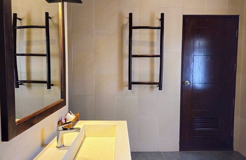 Hua Hin Hotel | Explore Baan Me Suk Spa & Resort Hua-Hin: 10/10 Rated Stay