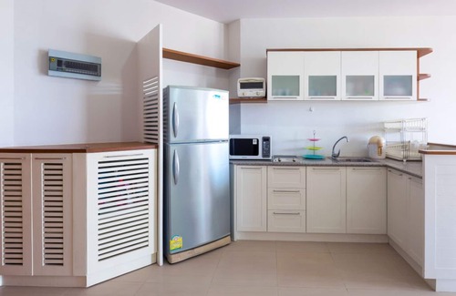 Khao Takiab Apartment | Scenic Baan PooLom 2-Bedroom Apt with Ocean Views