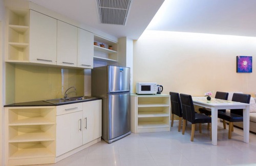 Khao Takiab Apartment | Relaxing Baan PooLom 2-Bedroom Apt with Ocean View