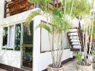 Khlong Khut Resort | Pet Friendly Baan Pun Sook Resort with Ocean Views