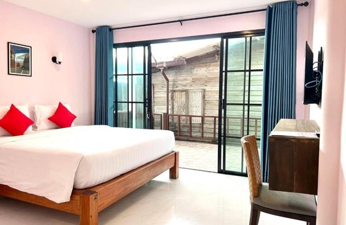 Ko Lanta Old Town House | Discover Baan Purada: Top-Rated Stay at 9.4/10