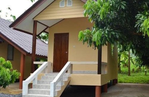 Sattahip Cabin | Oceanfront Escape at Baan Rai Pu Fa with Breakfast Included