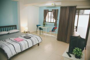 Bang Phut Apartment | Family-Friendly Escape at Baan Romdee - Rated 8.4/10