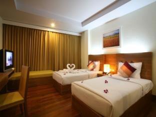 Ko Chang Hotel | Family-Friendly Retreat at Baan Saikao Plaza Hotel