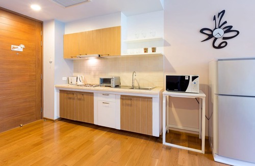 Khao Takiab Apartment | Relaxing Baan SanSuk 2-Bedroom Apt with Pool View