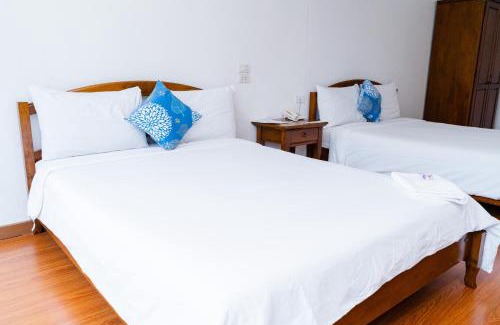Warin Chamrap Hotel | Relaxing Retreat at Baan Suan Khun Ta Golf Resort