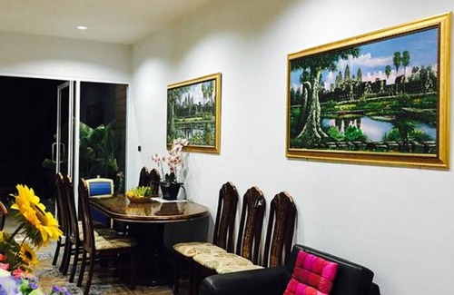 La-ngu Hotel | Inviting Baan Suan Punpaka Resort with Kitchen & Breakfast