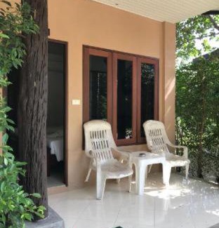 Ko Lanta Resort | Relax at Baan Suan Rim Klong Resort with Oceanfront Views