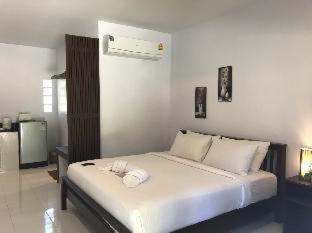Ko Lanta Resort | Relax at Baan Suan Rim Klong Resort with Oceanfront Views