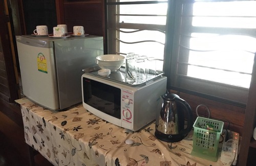 Khlong Khuean House | Child-Friendly Retreat at Baan Suan View Dee Homestay