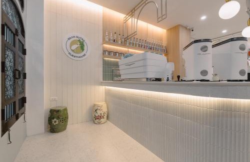 Old Phuket Town House | Top-Rated Baan Sutra Guesthouse with Breakfast & Family Amenities