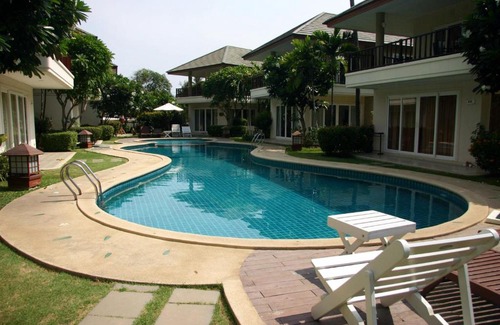 Cha-am House | Discover Family-Friendly Comfort at Baan Talay Samran D1